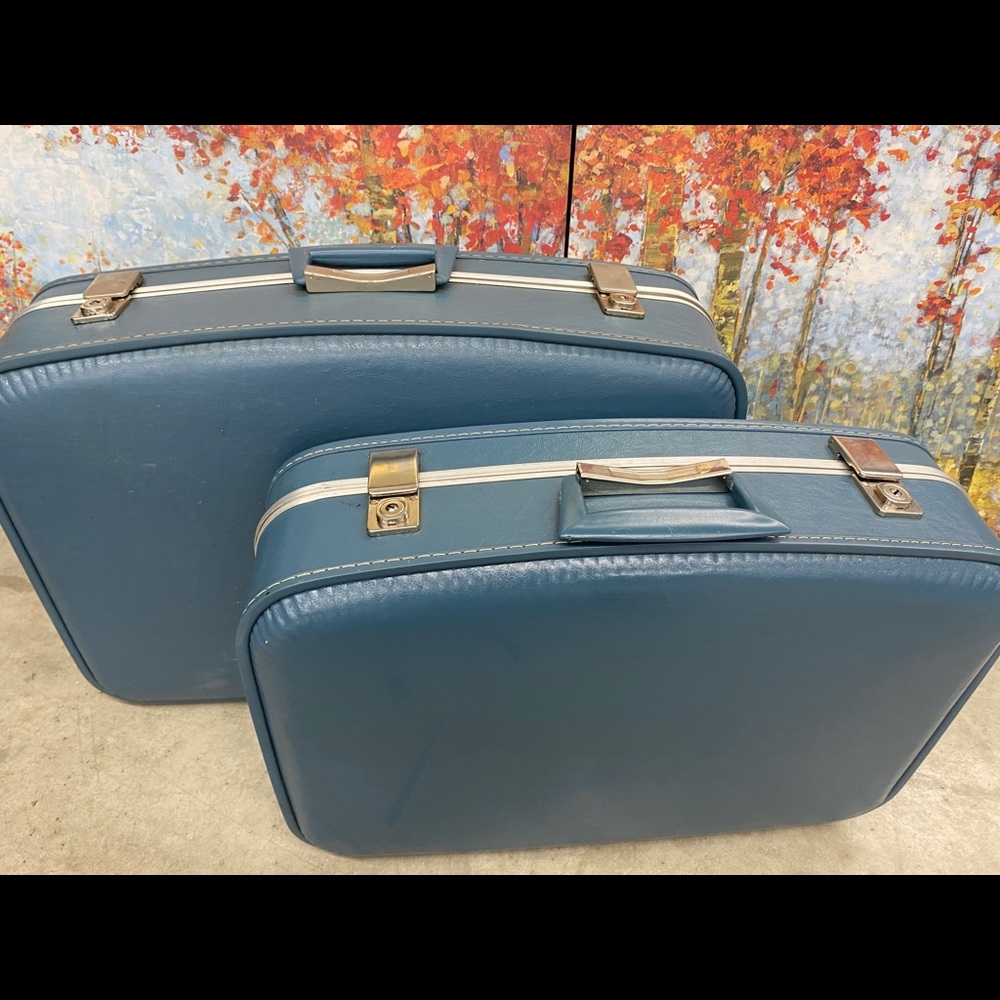 60-70s Vintage 2pc (blue) Fingerhut Hard Suit case